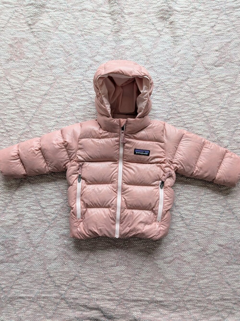 Patagonia Pink Toddler Girls 12-18m puffer coat